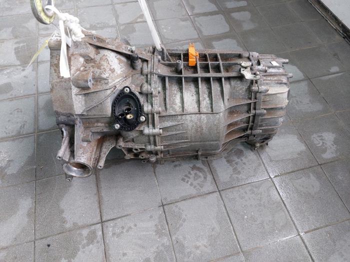 Gearbox Audi A4 Avant 2.0 TDI 16V CJCD NYM