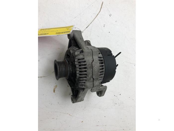 Begagnade Dynamo Opel Astra G (F67) 1.8 16V Pris € 51,45 Marginaltabell erbjuds av Wessel Parts & Service B.V.