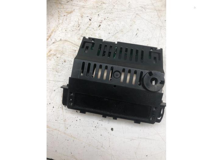 Begagnade PDC-panel Mercedes CLK (C209) 5.5 500 V8 32V Pris € 26,25 Marginaltabell erbjuds av Wessel Parts & Service B.V.