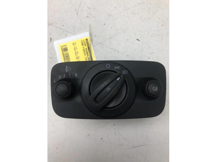 Light switch from a Ford Fiesta 6 (JA8) 1.25 16V 2011