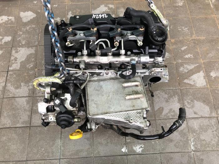 Engine Skoda Superb 2.0 TDI - 04L130277AE DFCA