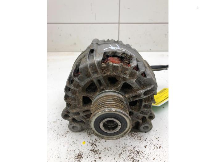 Dynamo d'un Skoda Superb (3V3) 2.0 TDI 2018