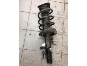 Used Front shock absorber rod, left Ford C-Max (DXA) 1.0 Ti-VCT EcoBoost 12V 125 Price € 89,00 Margin scheme offered by Autobedrijf G.H. Wessel B.V.