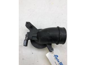 Used Airflow meter Ford C-Max (DXA) 1.0 Ti-VCT EcoBoost 12V 125 Price € 49,00 Margin scheme offered by Autobedrijf G.H. Wessel B.V.