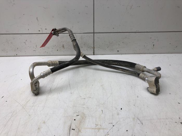 Begagnade Luftkonditioneringsledning Opel Corsa E Pris € 61,95 Marginaltabell erbjuds av Wessel Parts & Service B.V.