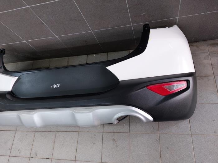 Pare-chocs arrière d'un Kia Stonic (YB) 1.0i T-GDi 12V 2019