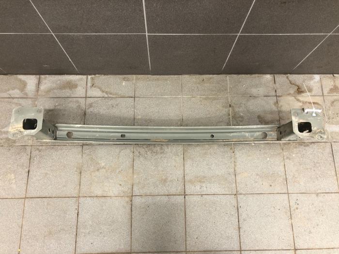 Front bumper frame from a Nissan Micra (K14) 1.0 IG-T 100 2019