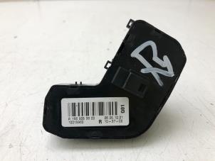 Used Electric seat switch Mercedes ML III (166) 3.0 ML-350 BlueTEC V6 24V 4-Matic Price € 35,00 Margin scheme offered by Autobedrijf G.H. Wessel B.V.