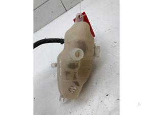 Used Expansion vessel Opel Corsa E 1.4 16V Price € 29,00 Margin scheme offered by Autobedrijf G.H. Wessel B.V.
