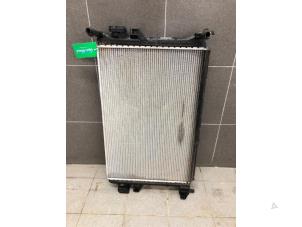 Usagé Radiateur d'eau Skoda Octavia Combi (NXAC) 1.0 TSI 12V Prix € 125,00 Règlement à la marge proposé par Autobedrijf G.H. Wessel B.V.