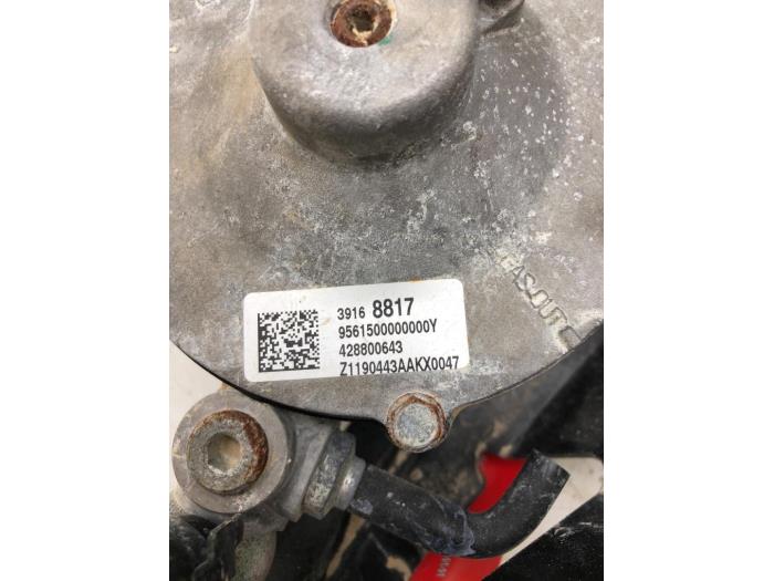 Sonstige van een Opel Corsa E 1.4 16V 2019