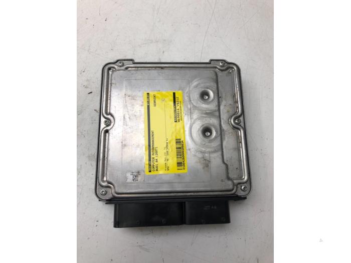 Used Engine management computer Audi A4 Avant (B7) 2.0 TDI Price € 93,45 Margin scheme offered by Wessel Parts & Service B.V.