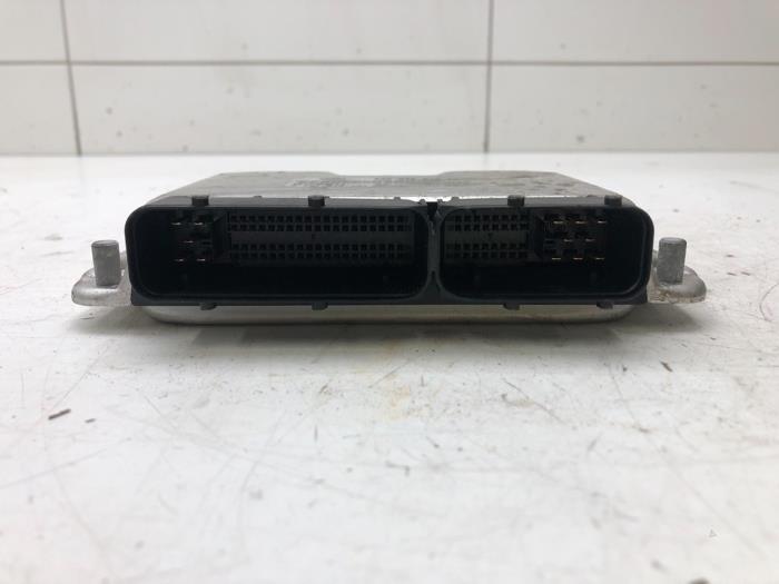 Used Engine management computer Skoda Fabia (6Y5) 1.4 TDI 80 Price € 72,45 Margin scheme offered by Wessel Parts & Service B.V.