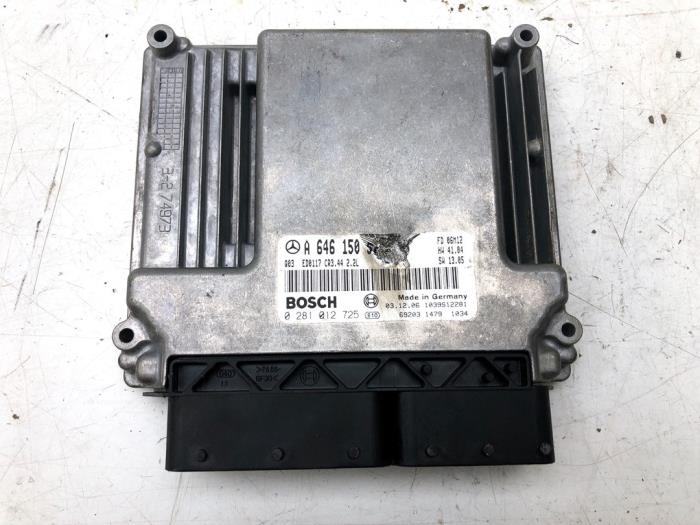 Used Engine management computer Mercedes C (W203) 2.2 C-220 CDI 16V Price € 156,45 Margin scheme offered by Wessel Parts & Service B.V.