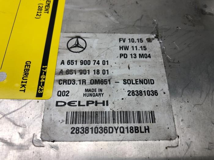 Used Engine management computer Mercedes GLK (204.7/9) 2.2 220 CDI 16V BlueEff.,BlueTEC 4-Matic Price € 156,45 Margin scheme offered by Wessel Parts & Service B.V.
