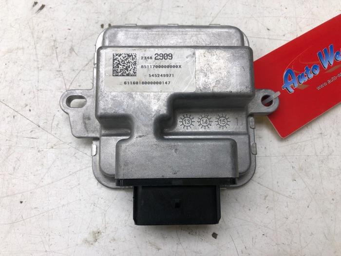 Usagé Module pompe carburant Opel Astra K 1.6 CDTI 110 16V Prix € 51,45 Règlement à la marge proposé par Wessel Parts & Service B.V.