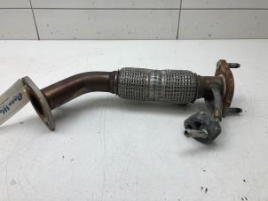 Used Exhaust front section Kia Ceed (CDB5/CDBB) 1.4i 16V Price € 89,00 Margin scheme offered by Autobedrijf G.H. Wessel B.V.