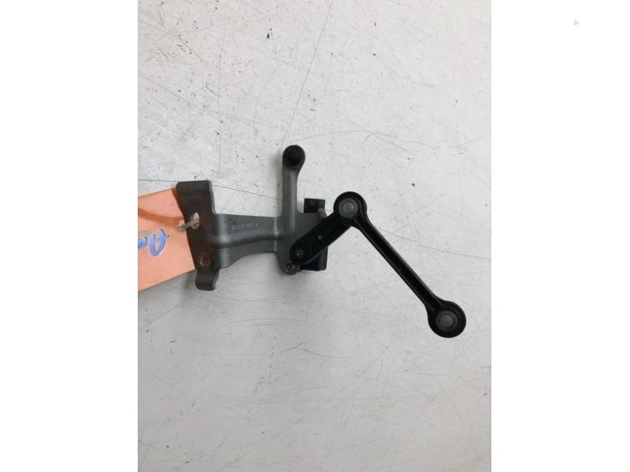 Gebrauchte Stabilisierung Regelsensor Mercedes B (W247) 1.3 B-250 e Turbo 16V Preis € 30,45 Margenregelung angeboten von Wessel Parts & Service B.V.