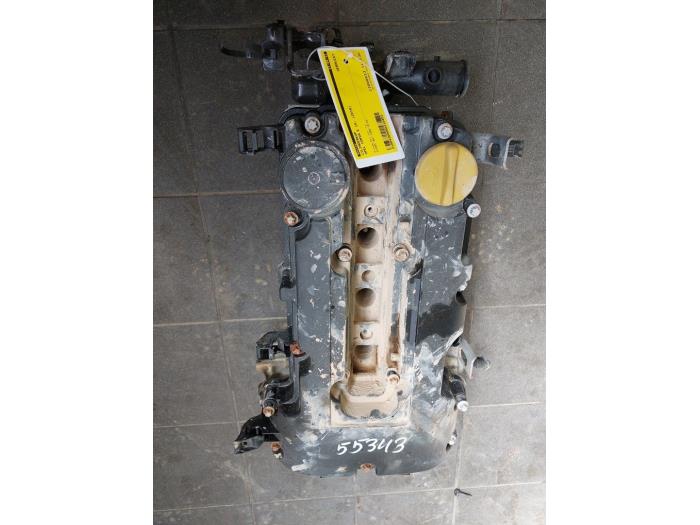 Begagnade Topplock Opel Corsa E 1.4 16V Pris € 471,45 Marginaltabell erbjuds av Wessel Parts & Service B.V.