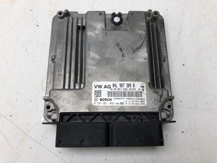 Używane Komputer sterowania silnika Audi A3 Sportback (8VA/8VF) 1.6 TDI Ultra 16V Cena € 156,45 Procedura marży oferowane przez Wessel Parts & Service B.V.