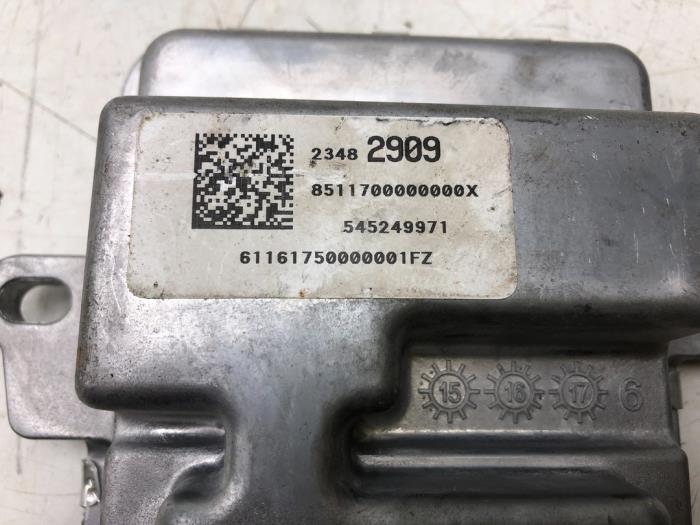 Usagé Module pompe carburant Opel Astra K 1.0 SIDI Turbo 12V Prix € 40,95 Règlement à la marge proposé par Wessel Parts & Service B.V.