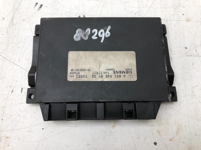 Used Automatic gearbox computer Mercedes E (W210) 2.9 E-290 TDi Price € 40,95 Margin scheme offered by Wessel Parts & Service B.V.
