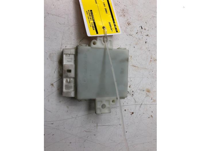 Begagnade PDC-modul Mercedes E (W211) 2.2 E-220 CDI 16V Pris € 40,95 Marginaltabell erbjuds av Wessel Parts & Service B.V.