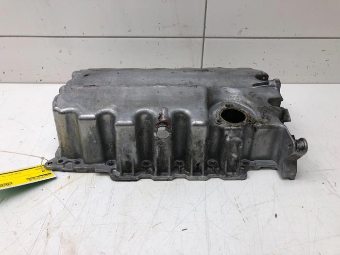 Used Sump Skoda Octavia Combi (5EAC) 2.0 TDI GreenTec 16V 4x4 Price € 72,45 Margin scheme offered by Wessel Parts & Service B.V.