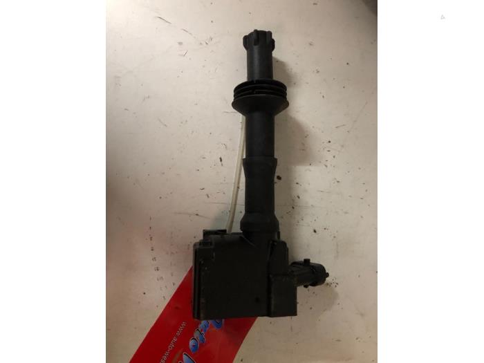 Usagé Bobine Opel Corsa F (UB/UH/UP) 1.2 Turbo 12V 100 Prix € 30,45 Règlement à la marge proposé par Wessel Parts & Service B.V.