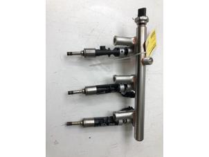 Used Fuel injector nozzle Opel Corsa F (UB/UH/UP) 1.2 Turbo 12V 100 Price € 149,00 Margin scheme offered by Autobedrijf G.H. Wessel B.V.