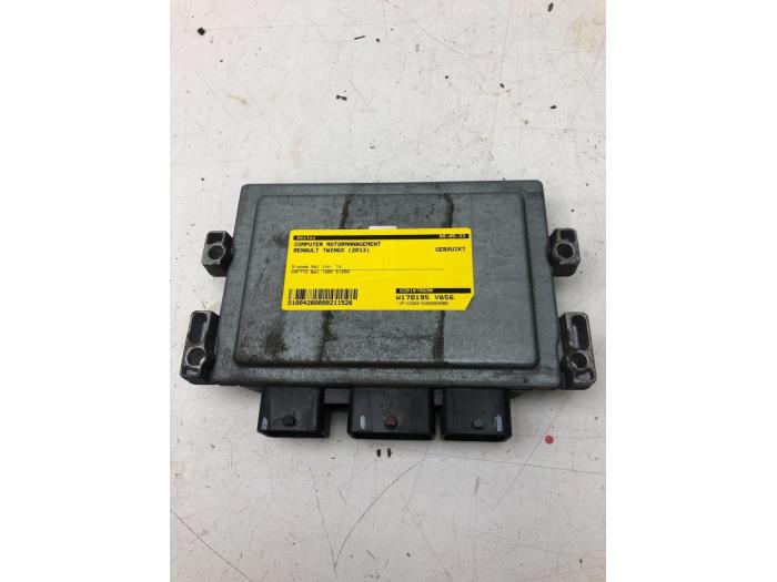 Używane Komputer sterowania silnika Renault Twingo II (CN) 1.2 16V Cena € 93,45 Procedura marży oferowane przez Wessel Parts & Service B.V.