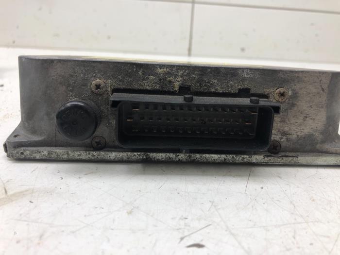 Used Automatic gearbox computer Renault Espace (JK) 3.0 dCi V6 24V Grand Espace Price € 40,95 Margin scheme offered by Wessel Parts & Service B.V.