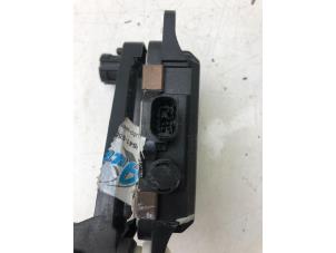 Used ACC sensor (distance) Peugeot 5008 I (0A/0E) 1.6 HDiF 16V Price € 49,00 Margin scheme offered by Autobedrijf G.H. Wessel B.V.