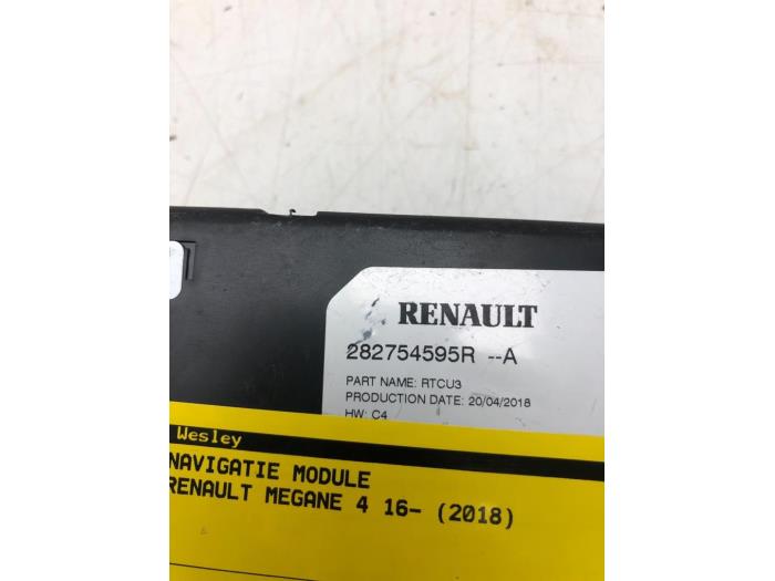 Navigation module from a Renault Megane IV (RFBB) 1.5 Energy dCi 110 2018