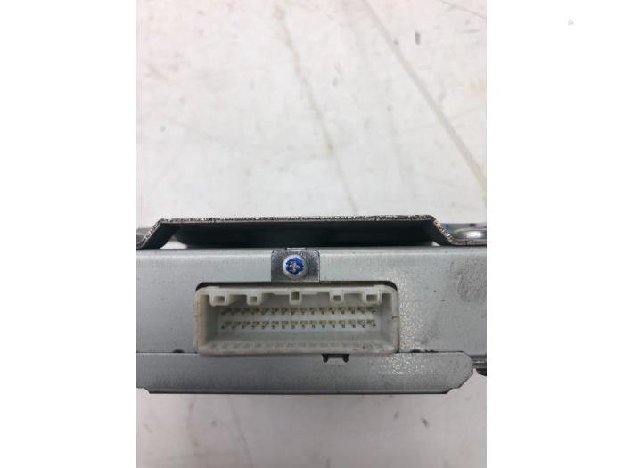 Camera module from a Renault Grand Scénic III (JZ) 2.0 dCi 16V 160 FAP 2009