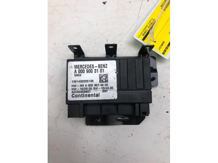 Usagé Module pompe carburant Mercedes Sprinter 3,5t (906.63) 313 CDI 16V Prix € 40,95 Règlement à la marge proposé par Wessel Parts & Service B.V.