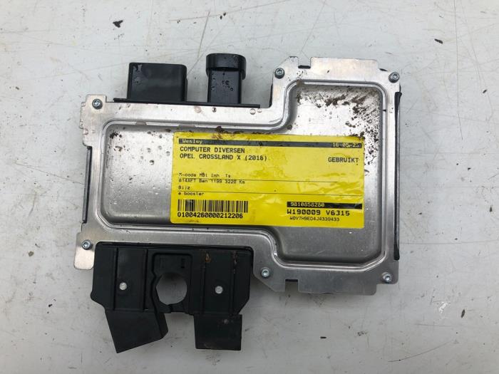 Usagé Ordinateur divers Opel Crossland X/Crossland 1.2 Turbo 12V Prix € 51,45 Règlement à la marge proposé par Wessel Parts & Service B.V.