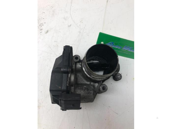 Usagé Boitier papillon Volkswagen Passat Variant (3C5) 2.0 TDI 16V 170 Prix € 51,45 Règlement à la marge proposé par Wessel Parts & Service B.V.