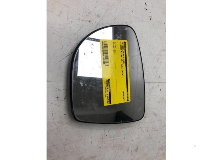Mirror glass, left from a Nissan Micra (K14) 1.0 IG-T 100 2019