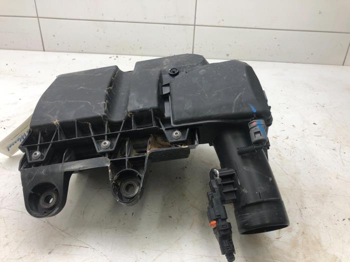 Begagnade Luftfilterhus Citroen Berlingo 1.5 BlueHDi 100 Pris € 72,45 Marginaltabell erbjuds av Wessel Parts & Service B.V.