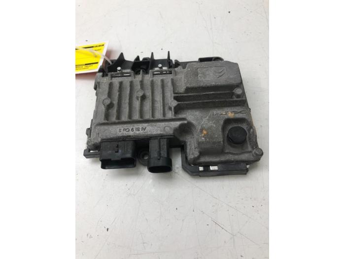 Computer, miscellaneous Opel Crossland (X), 2017 1.6 CDTi 100, SUV, Diesel, 1.560cc, 73kW (99pk), FWD, B16DT; DV6FD, 2017-03 / 2018-05 (Used)
