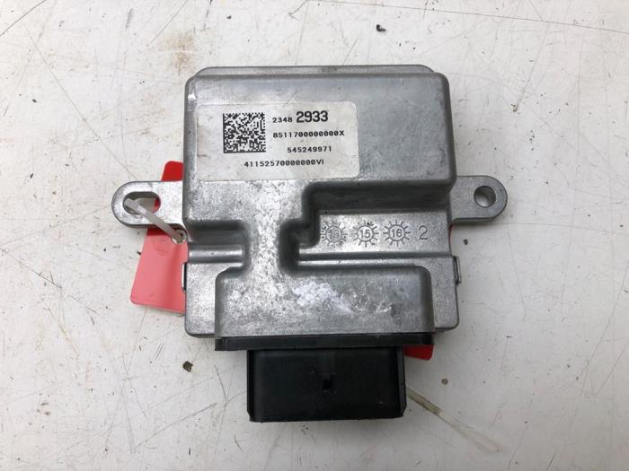 Usagé Module pompe carburant Opel Insignia Sports Tourer Mk.I 2.0T Ecotec 16V 4x4 Prix € 40,95 Règlement à la marge proposé par Wessel Parts & Service B.V.