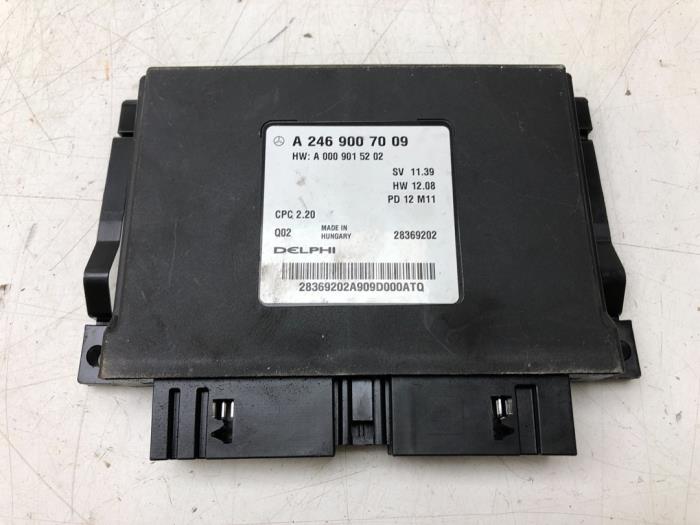 Usados Módulo PDC Mercedes A (W176) 1.5 A-180 CDI, A-180d 16V Precio € 51,45 Norma de margen ofrecido por Wessel Parts & Service B.V.