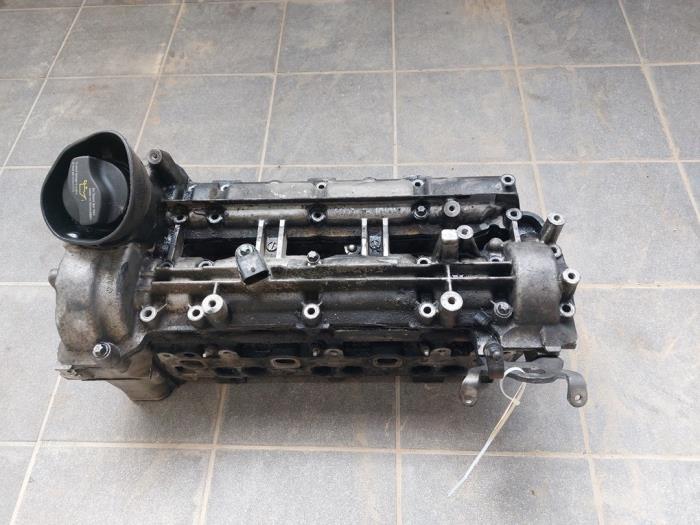 Usagé Culasse Mercedes ML III (166) 3.0 ML-350 BlueTEC V6 24V 4-Matic Prix € 418,95 Règlement à la marge proposé par Wessel Parts & Service B.V.
