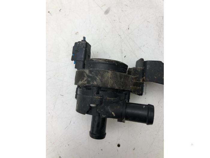 Begagnade Vattenpump Nissan Micra (K14) 1.0 IG-T 100 Pris € 72,45 Marginaltabell erbjuds av Wessel Parts & Service B.V.