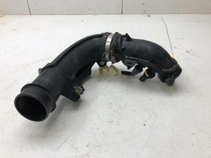 Gebrauchte Intercooler Rohr Nissan Micra (K14) 1.0 IG-T 100 Preis € 40,95 Margenregelung angeboten von Wessel Parts & Service B.V.