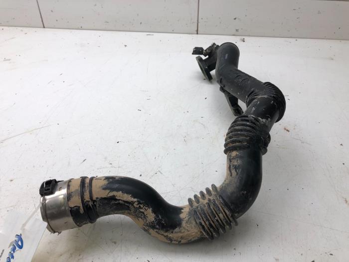 Usagé Tube intercooler Nissan Micra (K14) 1.0 IG-T 100 Prix € 61,95 Règlement à la marge proposé par Wessel Parts & Service B.V.