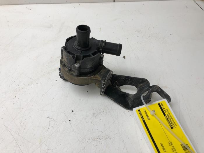 Begagnade Vattenpump Nissan Micra (K14) 1.0 IG-T 100 Pris € 51,45 Marginaltabell erbjuds av Wessel Parts & Service B.V.
