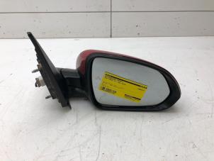 Gebrauchte Außenspiegel rechts Kia Stonic (YB) 1.0i T-GDi 12V Preis auf Anfrage angeboten von Autobedrijf G.H. Wessel B.V.
