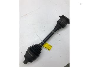 Used Front drive shaft, left Ford Galaxy (WGR) 2.3i 16V SEFI Price € 69,00 Margin scheme offered by Autobedrijf G.H. Wessel B.V.